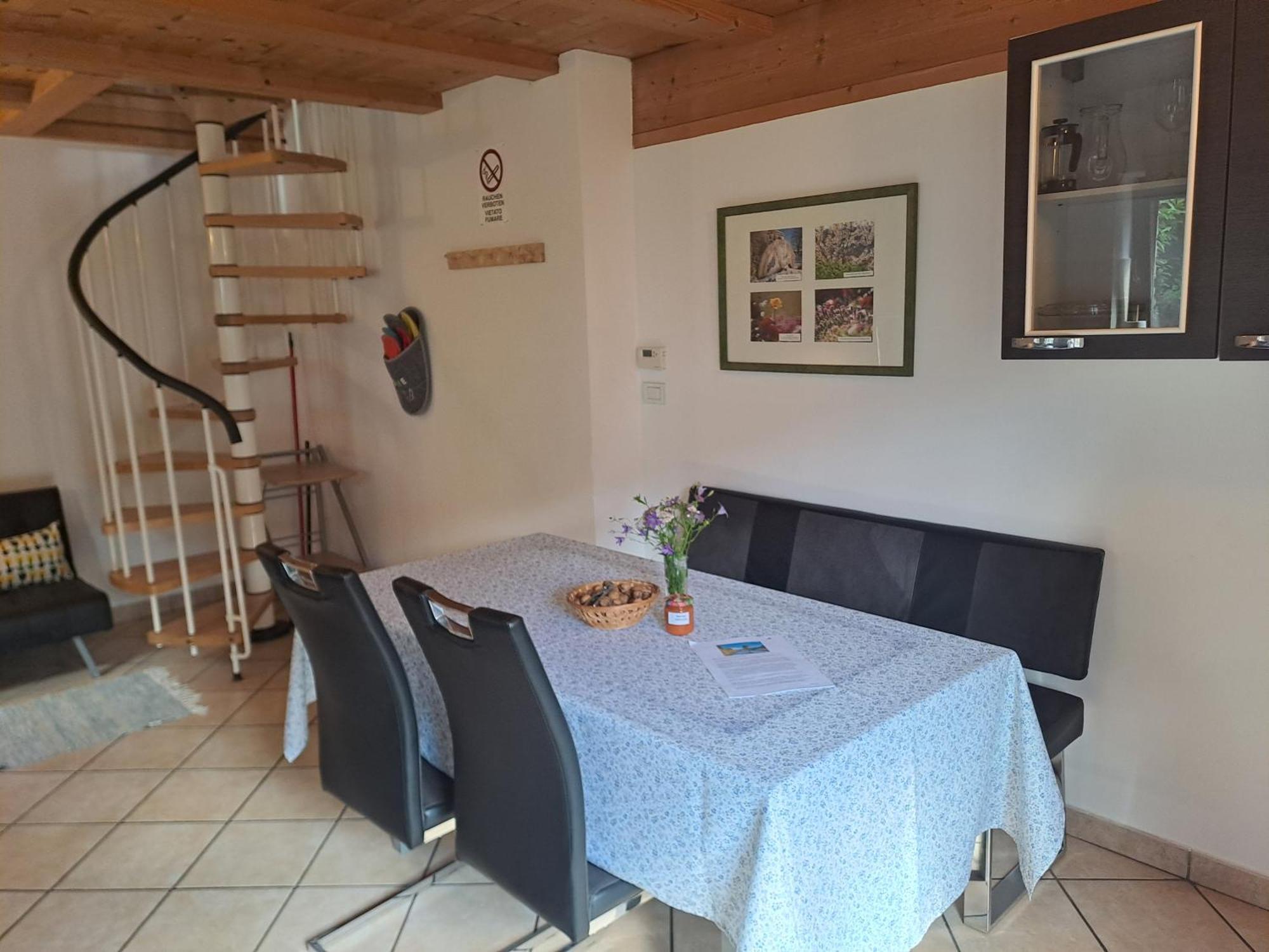 Burgerhof Vakantieboerderij San Genesio Atesino